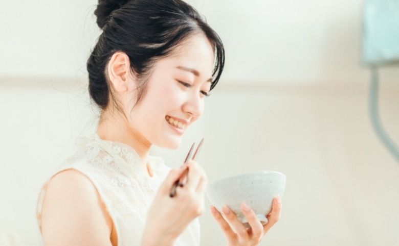 うなぎの美肌効果とコラーゲンの理由とは?女性の肌荒れを防ぐ栄養と効能