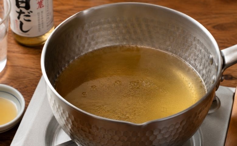 ひつまぶしを家庭で作る際はだし汁も準備しましょう