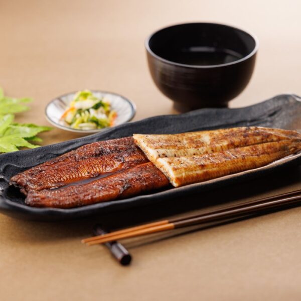 国産特大うなぎ 紅白食べ比べ｜蒲焼 × 素焼き 半身セット