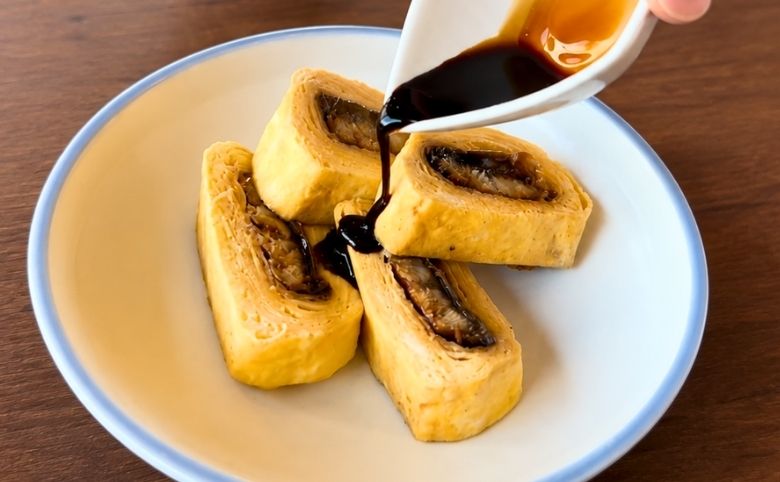 うなぎのタレをかけて食べるのも美味しいです^^